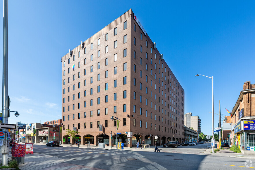 400 Cooper St, Ottawa, ON en alquiler - Foto del edificio - Imagen 3 de 3