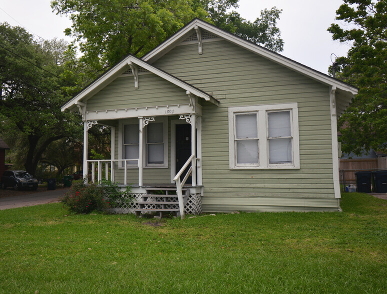 1001 N Park St, Brenham, TX en venta - Foto principal - Imagen 1 de 11