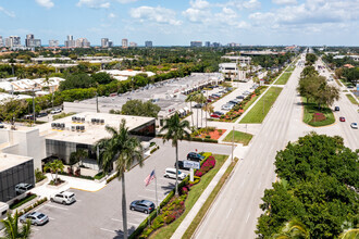 3411 Tamiami Trl N, Naples, FL - VISTA AÉREA  vista de mapa