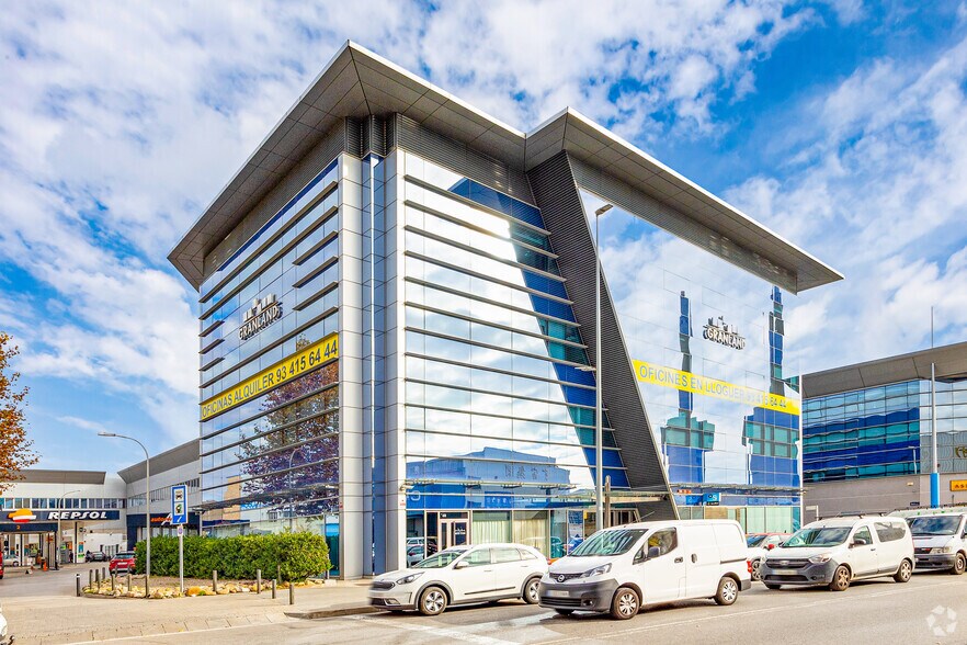 Oficina en Badalona, Barcelona en alquiler - Foto del edificio - Imagen 3 de 4