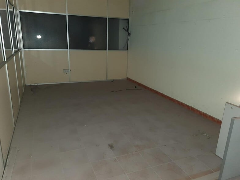 Nave en SEVILLA en alquiler - Foto del edificio - Imagen 2 de 10