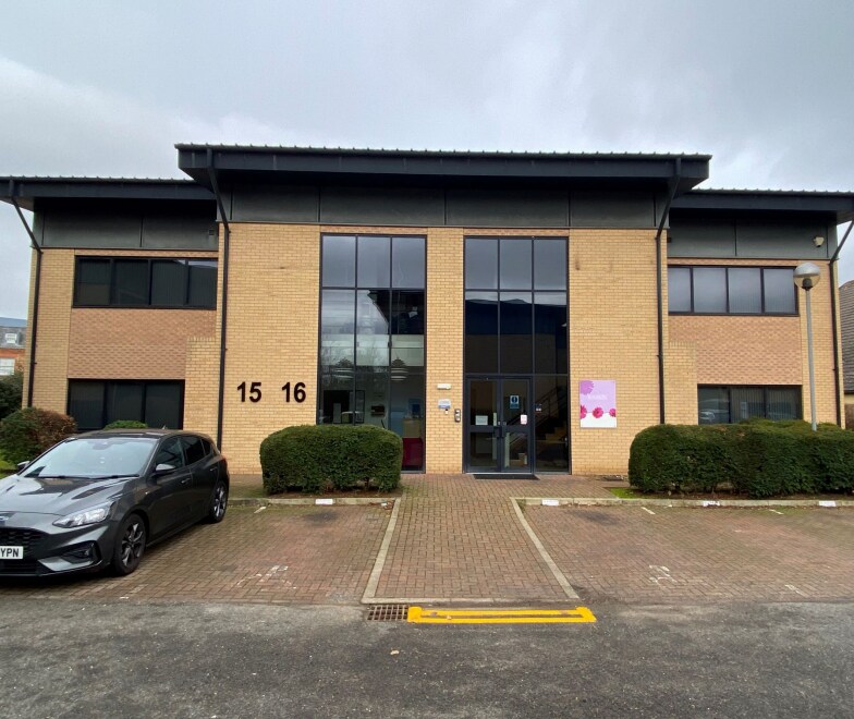 15-16 Colmworth Business Park, Eaton Socon en venta Foto del edificio- Imagen 1 de 3