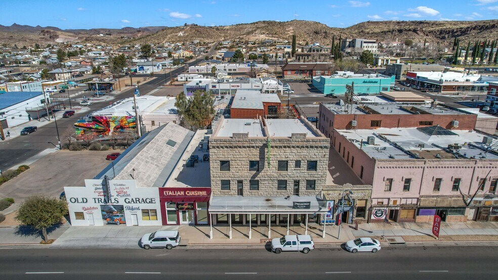 313 E Andy Devine Ave, Kingman, AZ en venta - Vista aérea - Imagen 3 de 28