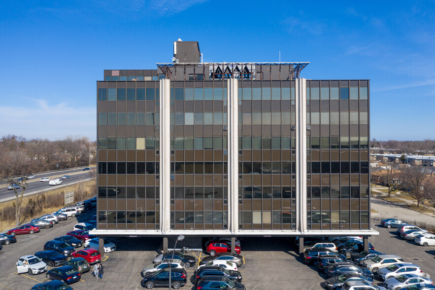 6200 N Hiawatha Ave, Chicago, IL en alquiler - Foto del edificio - Imagen 2 de 11