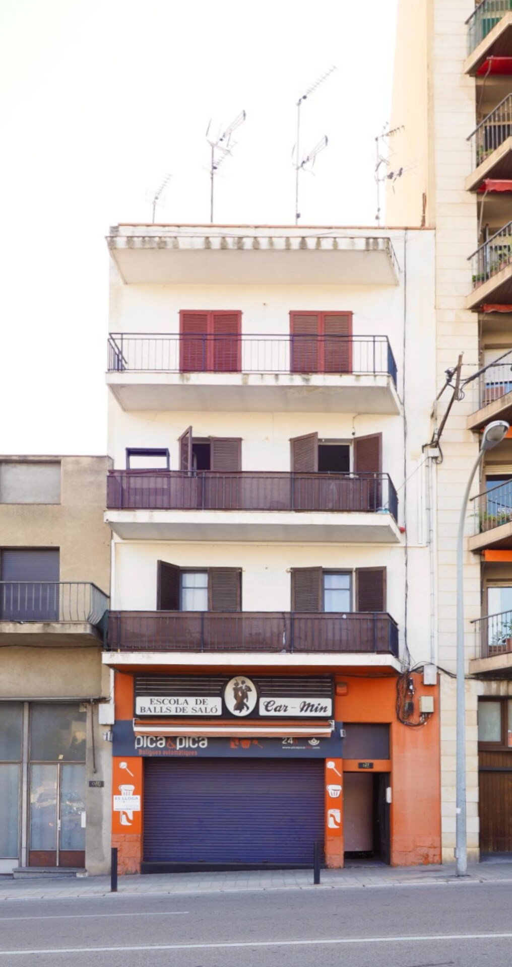 Edificio residencial en Figueres, Gerona en venta Plano de la planta- Imagen 1 de 18