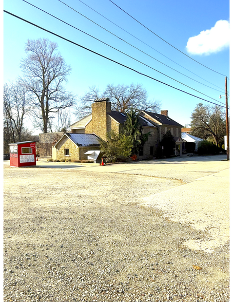 117 Toll House Rd, Greensburg, PA en alquiler - Foto del edificio - Imagen 2 de 2