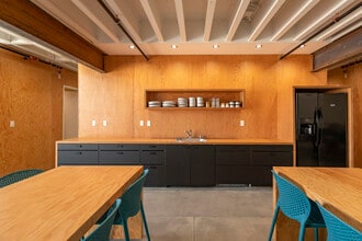 371 S Anderson St, Los Angeles, CA en alquiler Foto del interior- Imagen 1 de 13