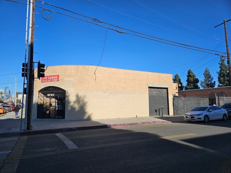 2720 S Hill St, Los Angeles, CA en alquiler - Foto del edificio - Imagen 1 de 8