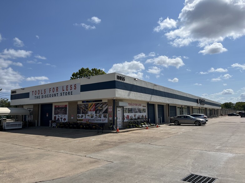 10055 Belknap Rd, Sugar Land, TX en alquiler - Foto del edificio - Imagen 1 de 2