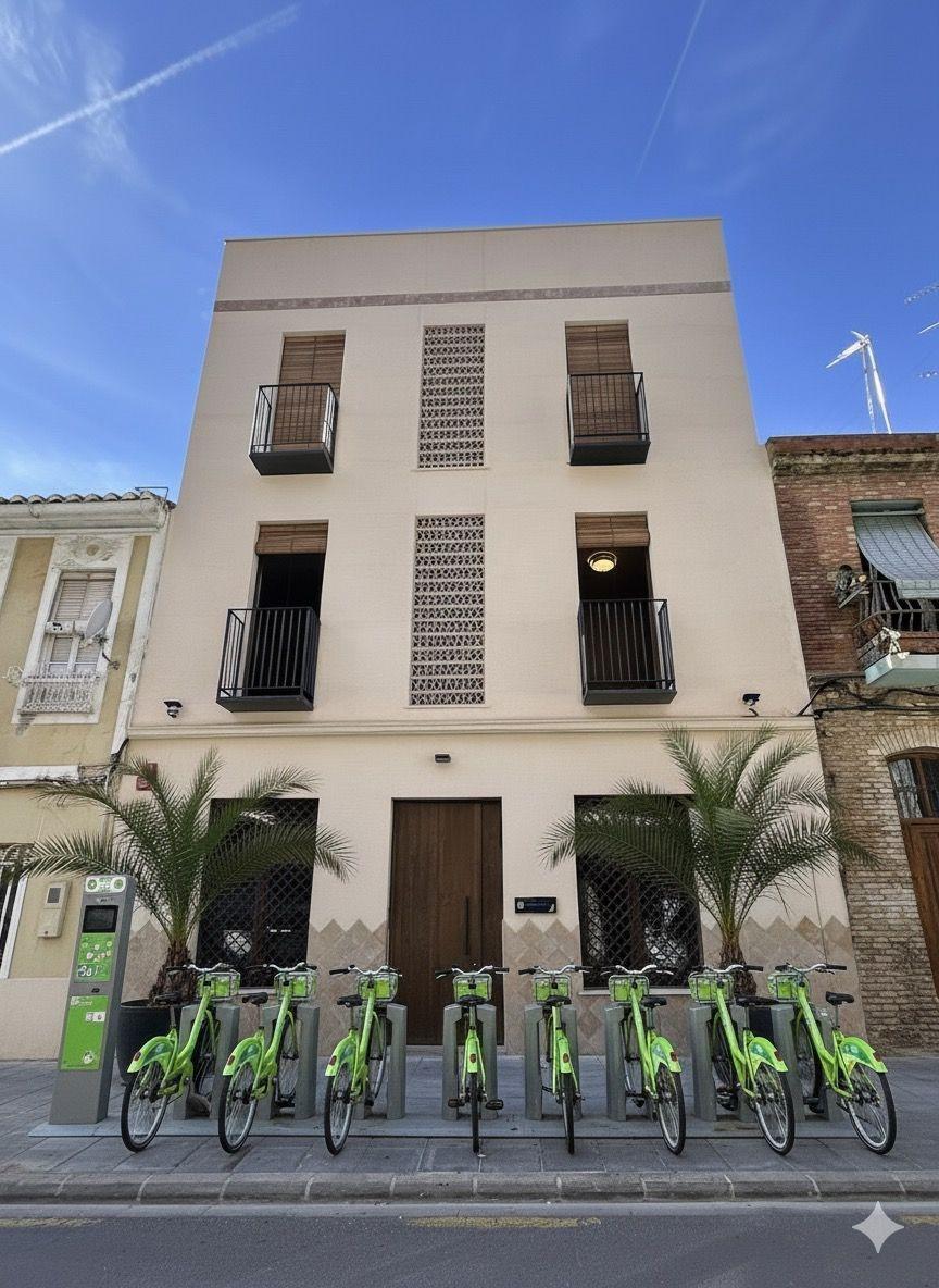 Hotel y hospedaje en València, Valencia en venta Foto principal- Imagen 1 de 5