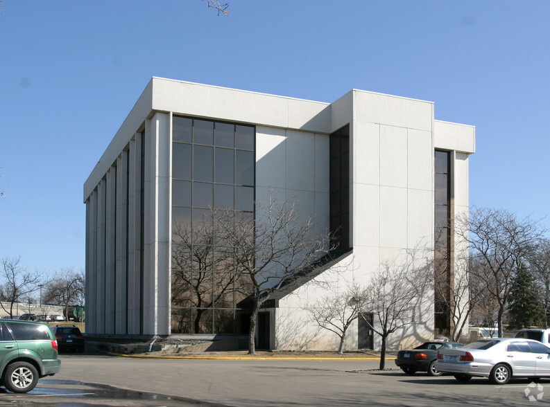 5200 Willson Rd, Edina, MN en alquiler - Foto del edificio - Imagen 3 de 4