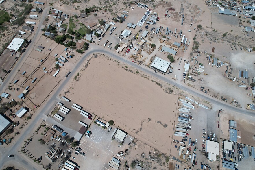 Robin Rd, Socorro, TX en venta - Foto del edificio - Imagen 3 de 8