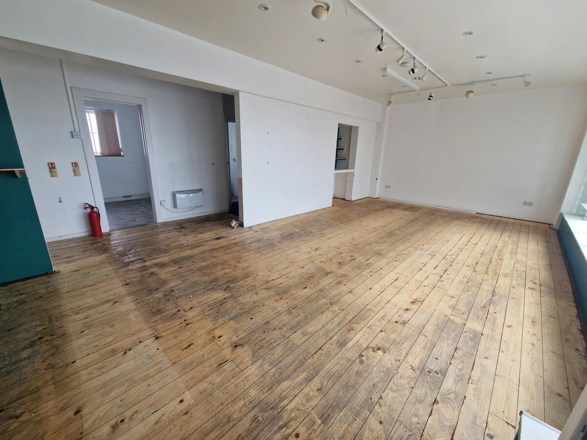 Milvil Rd, Gosport, HAM PO13 9LY - Unidad 8 - - Foto del interior - Image 1 of 6