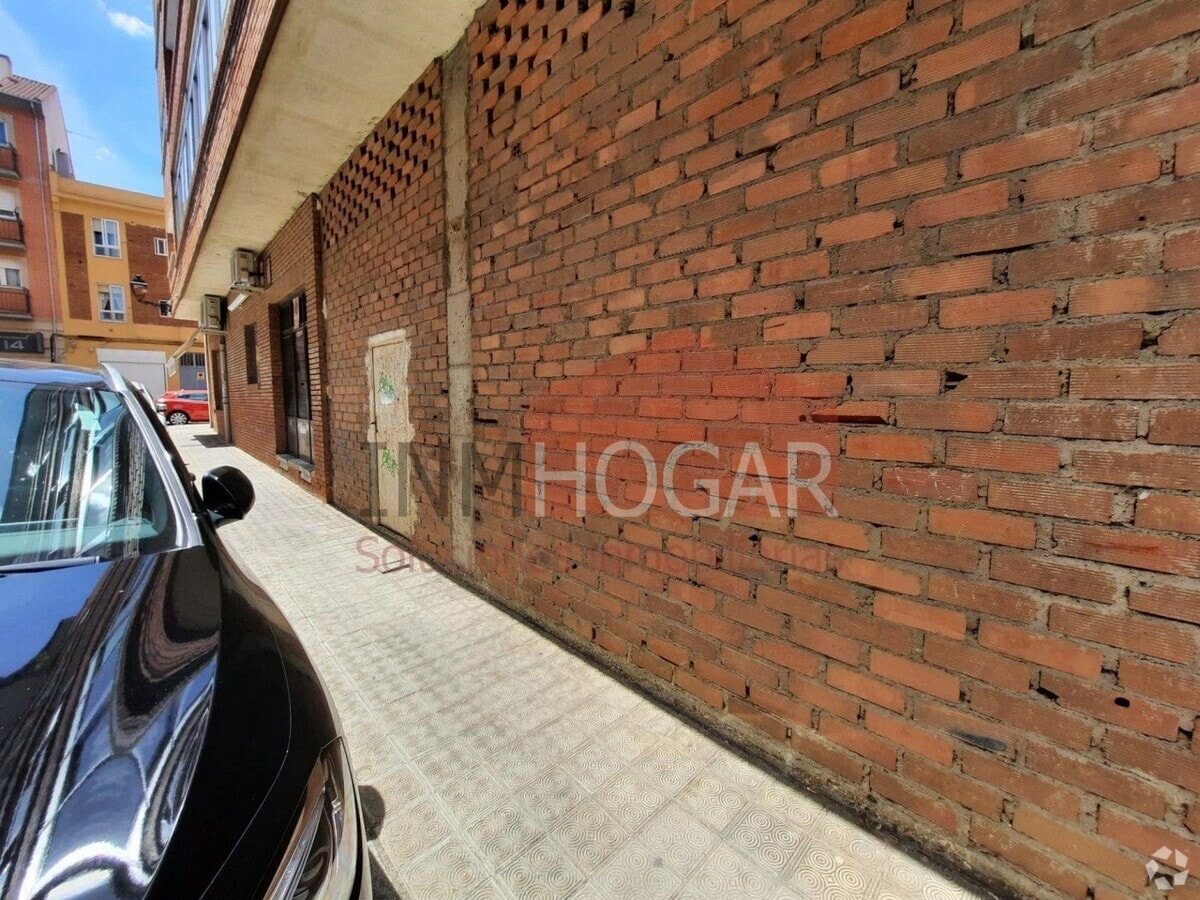 Ávila, AVI 05005 - Unidad Puerta L9, Esc. 1 - - Foto del interior - Image 2 of 9