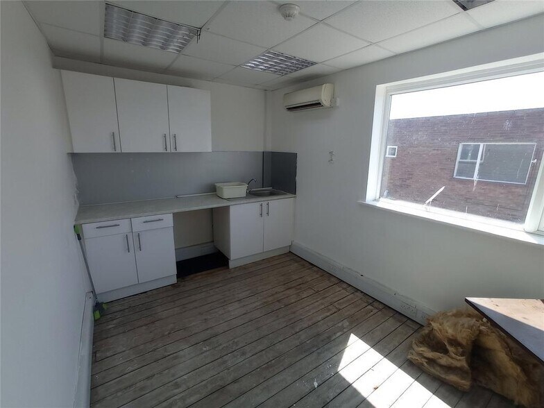 20 Towerfield Rd, Southend On Sea en alquiler - Foto del edificio - Imagen 3 de 6