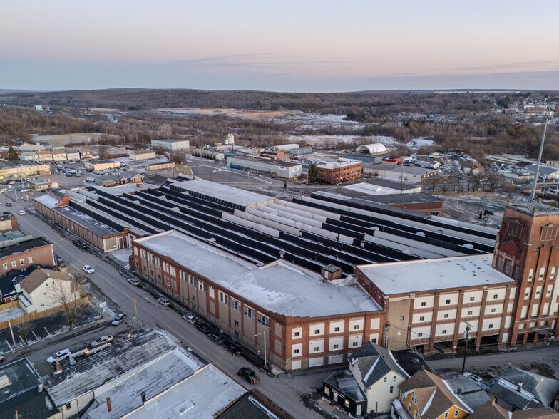 100 E Diamond Ave, Hazleton, PA en venta - Foto del edificio - Imagen 2 de 25