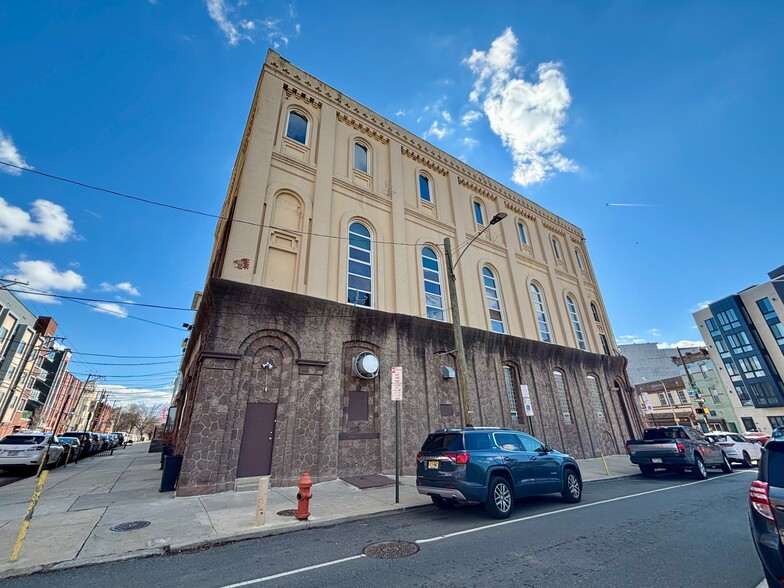 1632 Poplar St, Philadelphia, PA en venta - Foto del edificio - Imagen 2 de 9