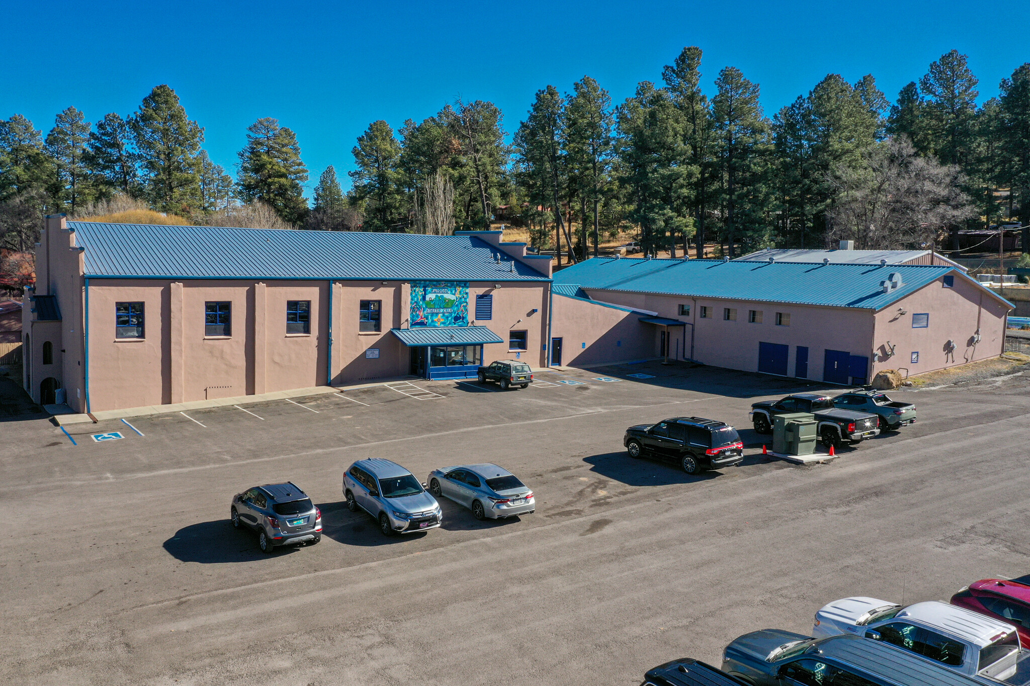 415 Wingfield St, Ruidoso, NM en venta Foto del edificio- Imagen 1 de 38