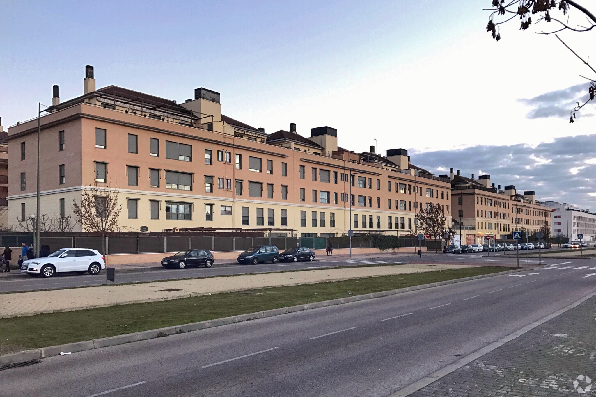 Local en Parla, Madrid en alquiler Foto principal- Imagen 1 de 3