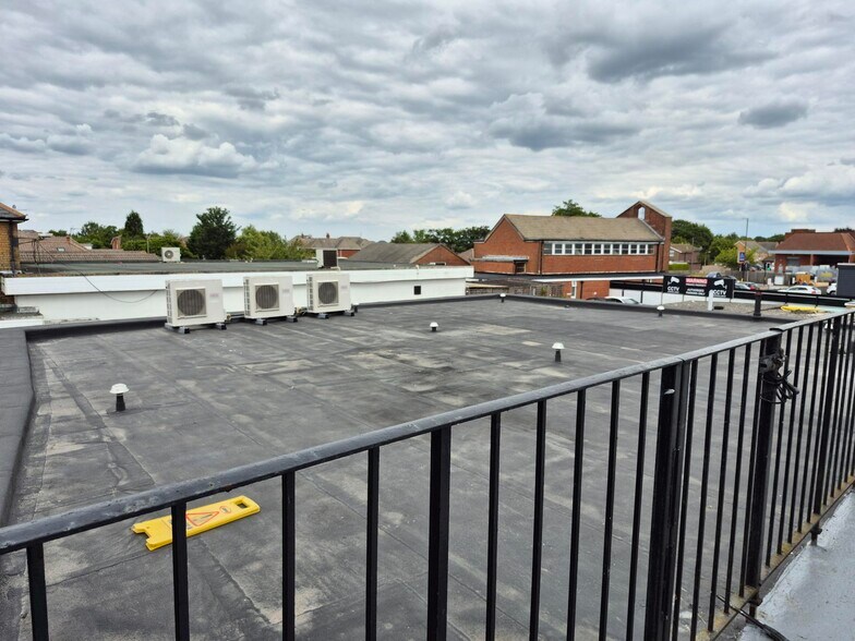 296 Wallisdown Rd, Bournemouth en venta - Foto del edificio - Imagen 3 de 8