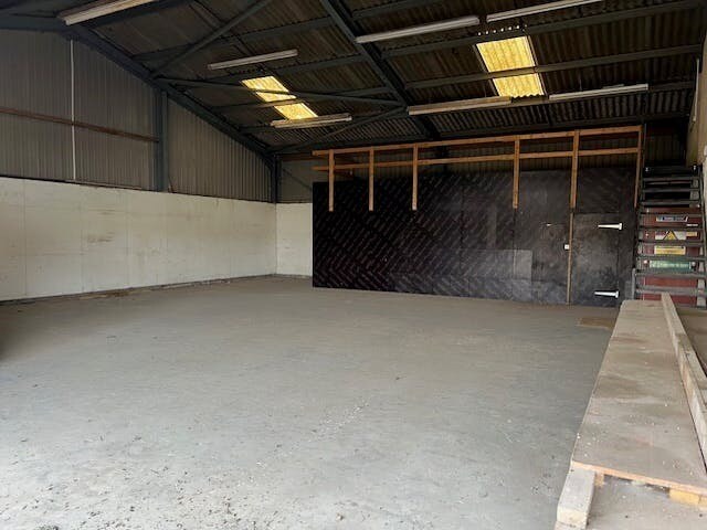 Unit 21, Enstone Business Park, Chipping Norton,, Enstone en alquiler - Foto del edificio - Imagen 2 de 6