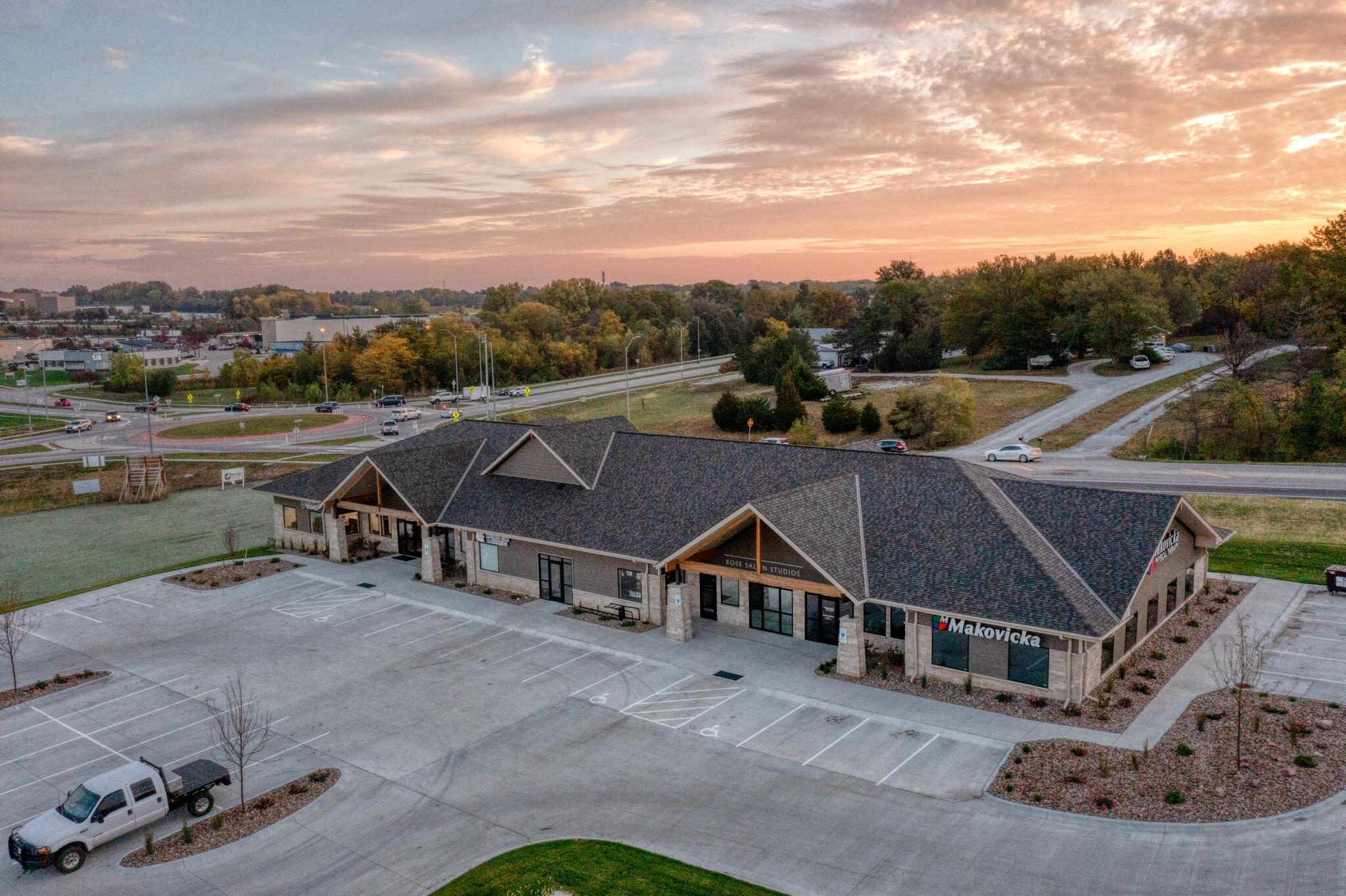 70th & Pine Lake Rd, Lincoln, NE en alquiler Foto del edificio- Imagen 1 de 18