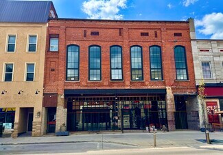 Más detalles de 232 Front St, Belleville, ON - Local en venta