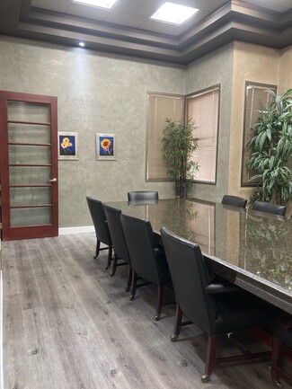 Más detalles para 64 N Pecos Rd, Henderson, NV - Oficina en alquiler