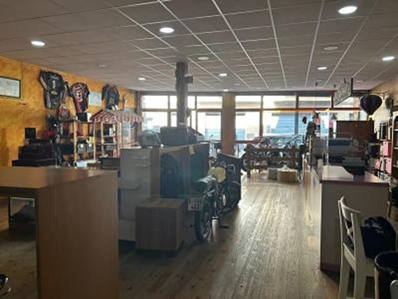 Local en Sabadell, Barcelona en venta - Foto del interior - Imagen 3 de 20