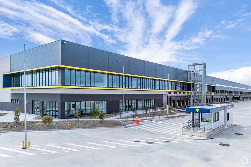 Avenida Hontalva, 3(A), Illescas, Toledo en alquiler - Foto del edificio - Imagen 3 de 12