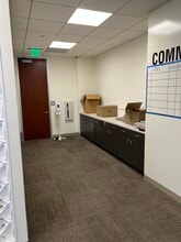 600 Anton Blvd, Costa Mesa, CA en alquiler Foto del edificio- Imagen 2 de 11