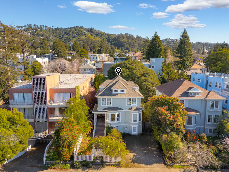 2535 Hillegass Ave, Berkeley, CA en venta - Foto del edificio - Imagen 1 de 40