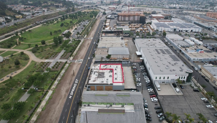 1418 N Spring St, Los Angeles, CA en alquiler - Foto del edificio - Imagen 1 de 10