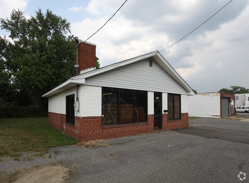 4912 Marlboro Pike, Capitol Heights, MD en alquiler - Foto del edificio - Imagen 1 de 3