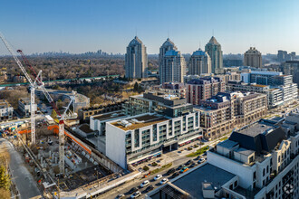 621 Sheppard Ave E, Toronto, ON - VISTA AÉREA  vista de mapa