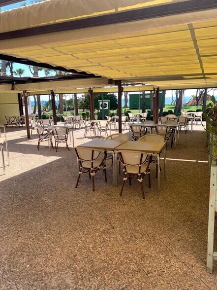 Local en ORPESA, Castellón en venta - Foto del edificio - Imagen 2 de 13