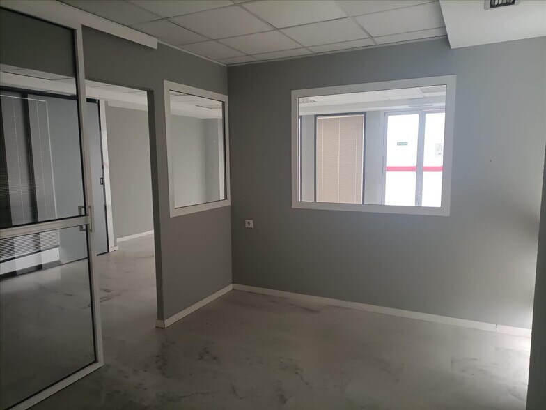 Calle Averroes, SEVILLA, Sevilla en venta - Foto del edificio - Imagen 3 de 8