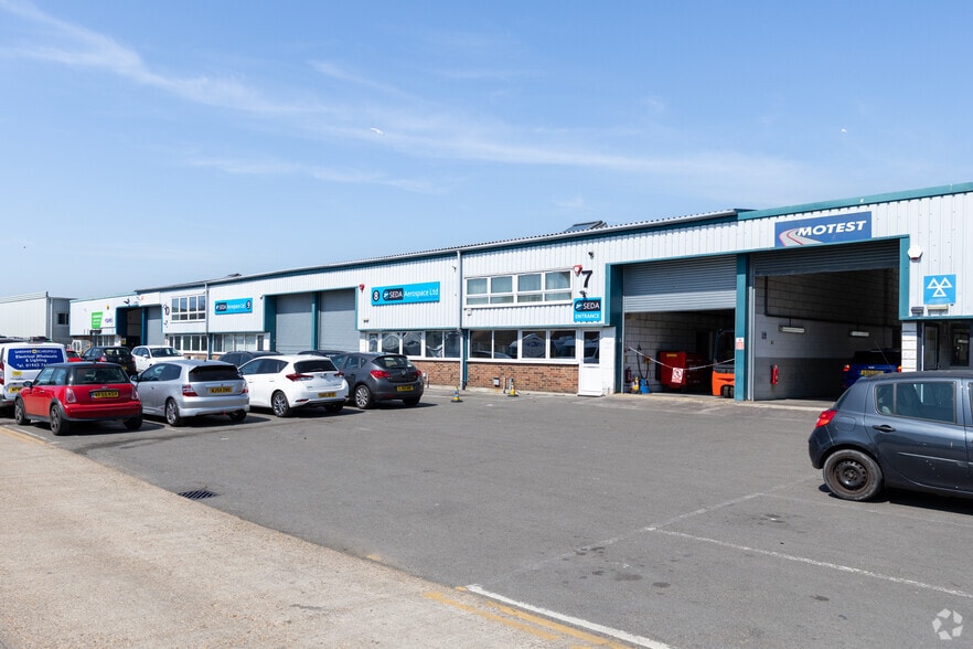 Meadow Rd, Worthing en alquiler - Foto del edificio - Imagen 2 de 4