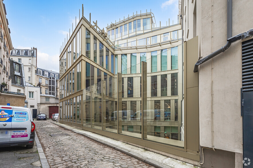 22 Rue Bayard, Paris en alquiler - Foto del edificio - Imagen 3 de 3