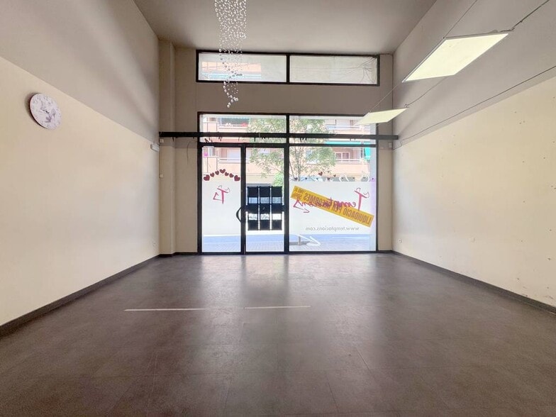 Local en Granollers, Barcelona en alquiler - Foto del interior - Imagen 2 de 3