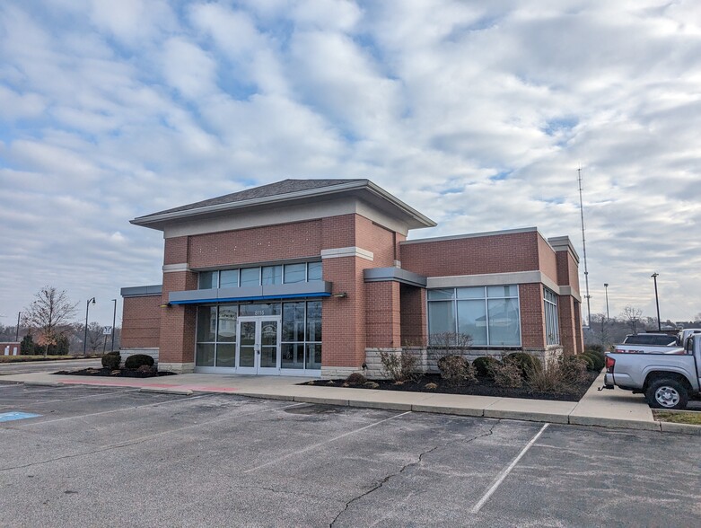 8115 Highland Pointe Dr, West Chester, OH en venta - Foto del edificio - Imagen 1 de 6