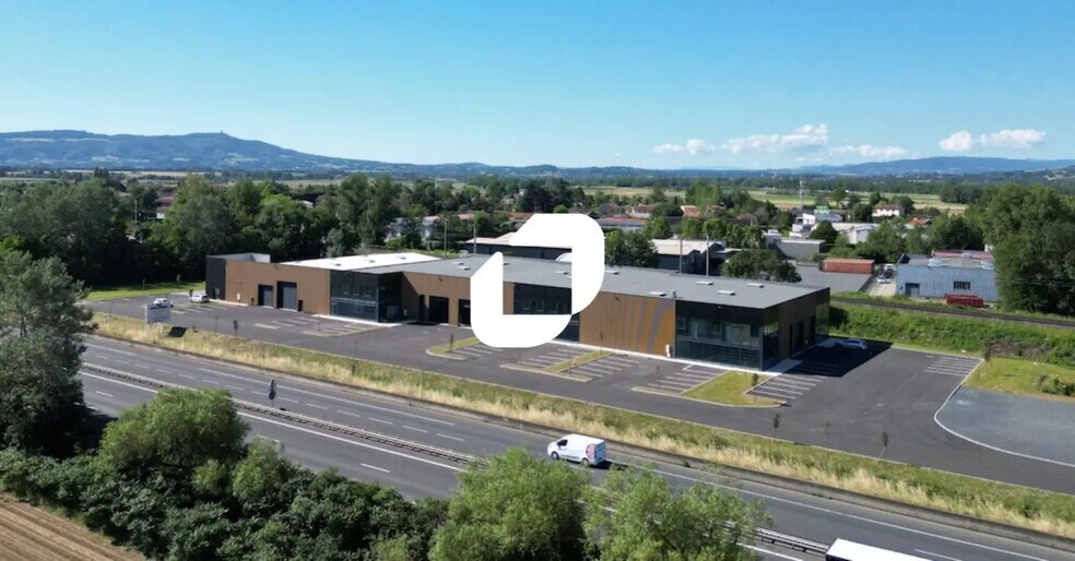 317 Rue Du Vauzel, Ambérieux en alquiler - Vista aérea - Imagen 1 de 7