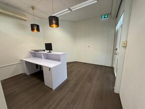 1A Berry Rd, St Leonards en alquiler Foto del interior- Imagen 2 de 7