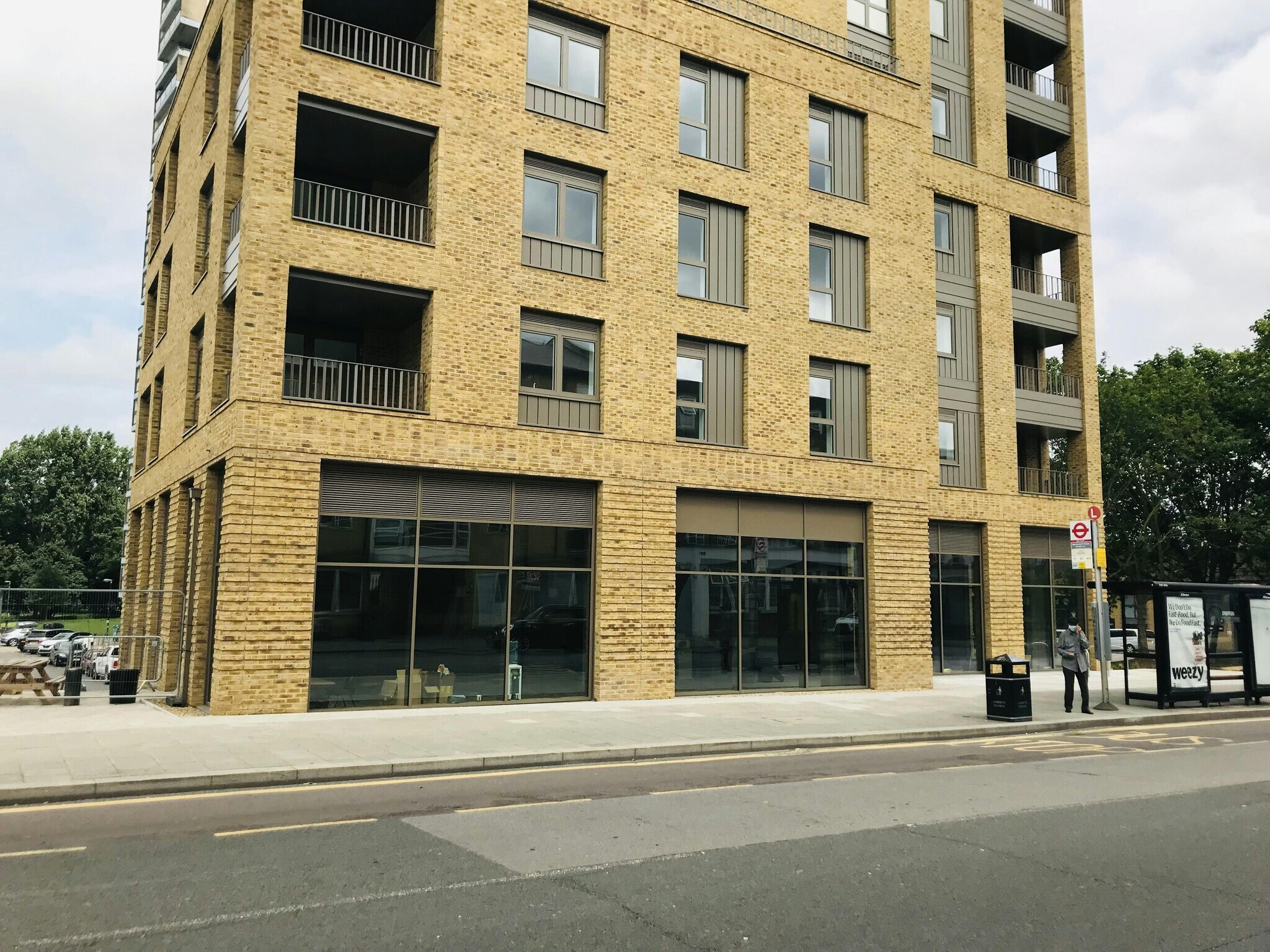 416 Wandsworth Rd, London en alquiler Foto del edificio- Imagen 1 de 5