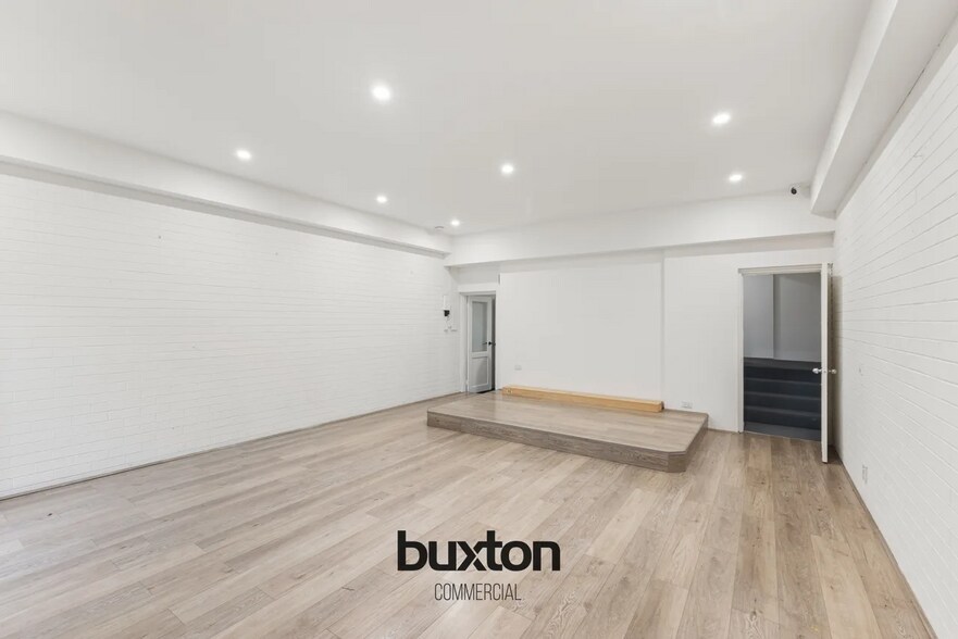 306 Stephensons Rd, Mount Waverley en venta - Foto del interior - Imagen 3 de 12