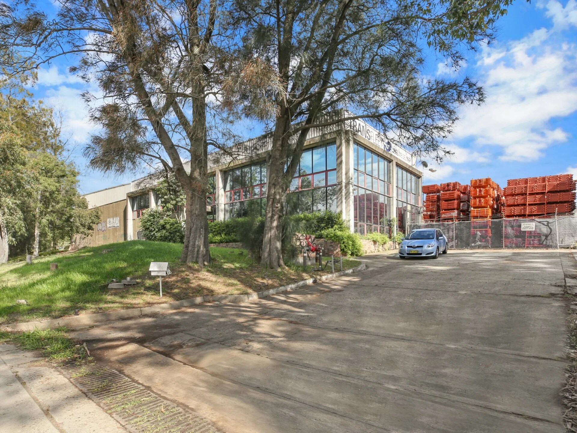 299A Canterbury Rd, Revesby en alquiler Foto del edificio- Imagen 1 de 7