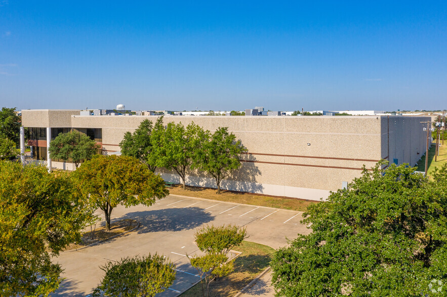 2895 113th St, Grand Prairie, TX en alquiler - Foto del edificio - Imagen 1 de 9