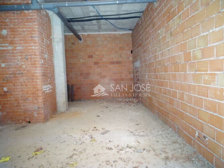 Local en Aspe, Alicante en venta - Foto del edificio - Imagen 3 de 8