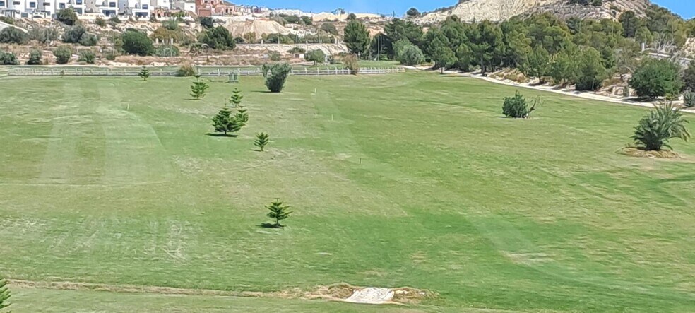 Terreno en Finestrat, Alicante en venta - Vista aérea - Imagen 3 de 7