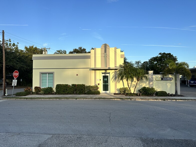 401 8th St W, Bradenton, FL en alquiler - Foto del edificio - Imagen 2 de 10